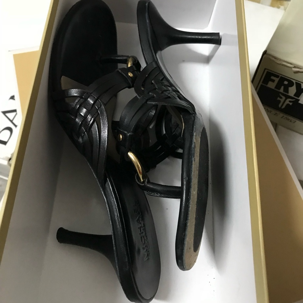 Michael Kors Sandals 7.5 great used condition